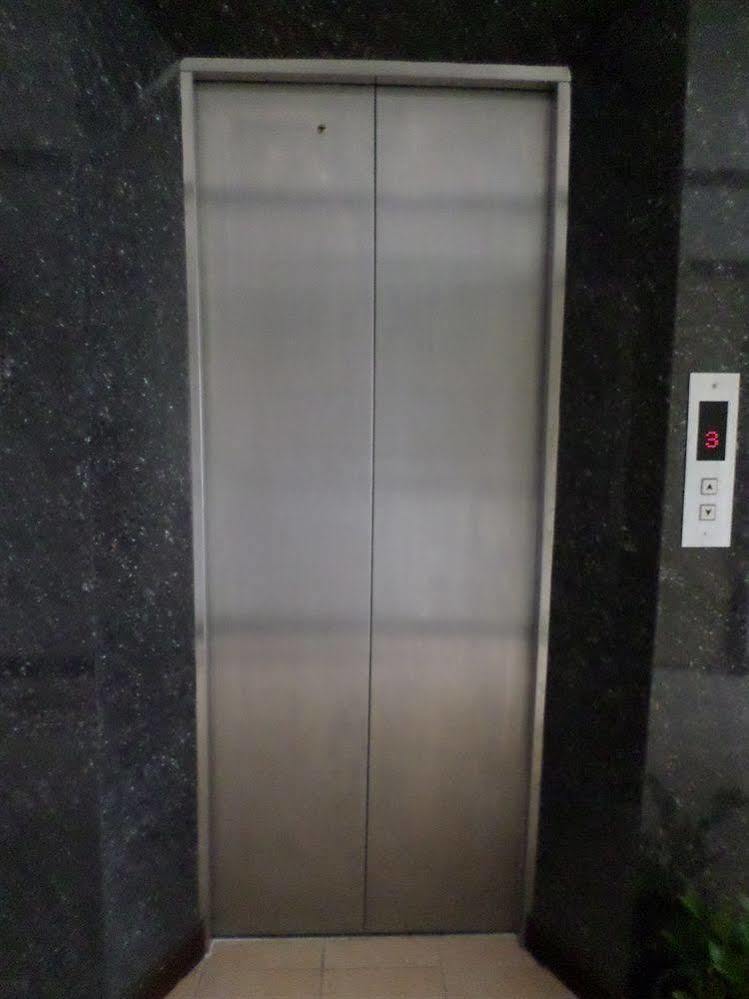 Hotell Hollywood 3*