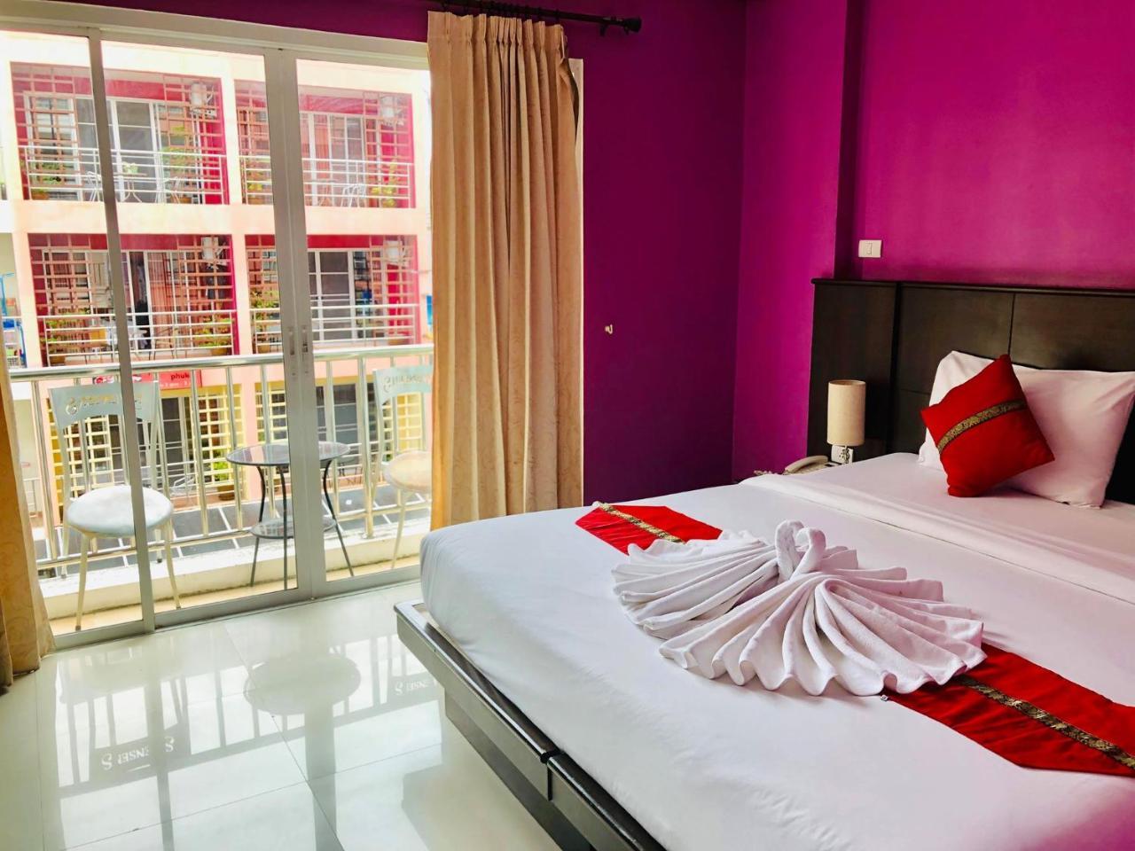 Hotell Hollywood Patong