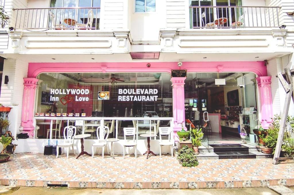 Hollywood Hotell Patong